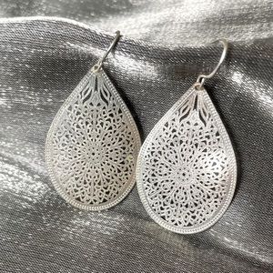 Silver Filigree Earrings